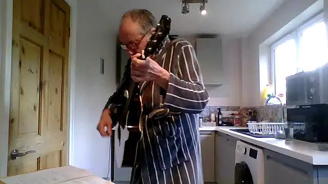jimmybenido online show from 13, 5, 2026