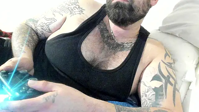 chubbycloudybottom online show from 18, 12, 2025