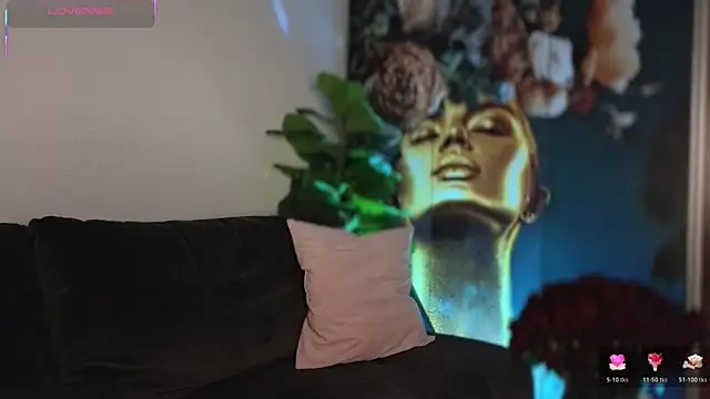 Snapshot of ReyaSophia chatting on 14, 2, 2026 ReyaSophia online show from 14, 2, 2026