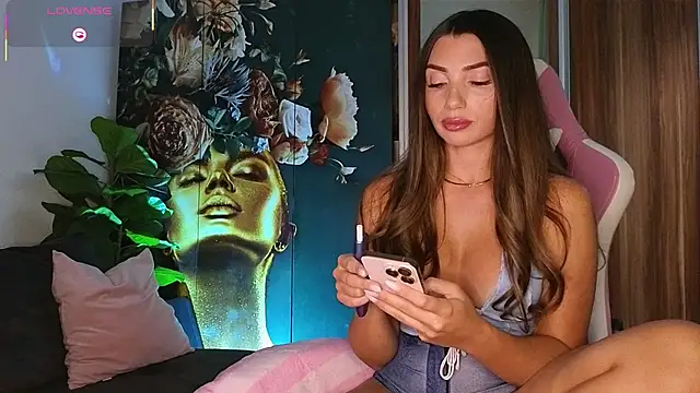ReyaSophia online show from 17, 7, 2026