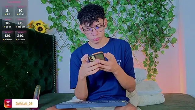 Daviid laidd online show from 7, 11, 2025