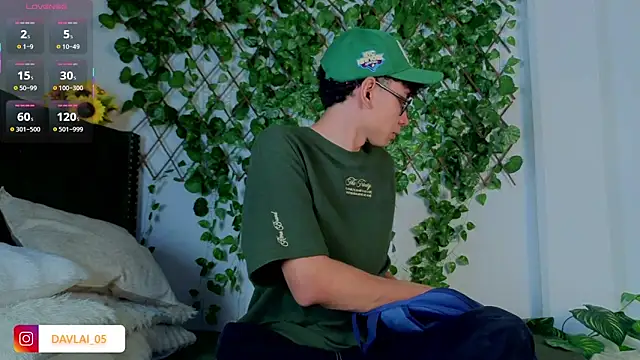 Daviid laidd online show from 10, 11, 2025