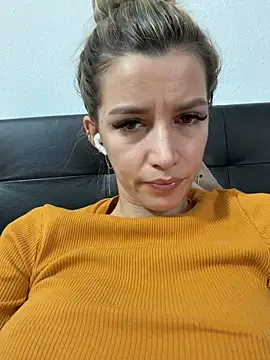 IvySamek online show from 23, 5, 2026