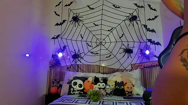 IamNayuta online show from 24, 10, 2025