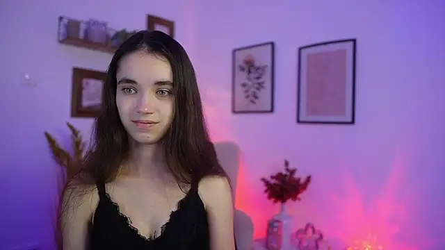 Gia Paige18 online show from 20, 11, 2025