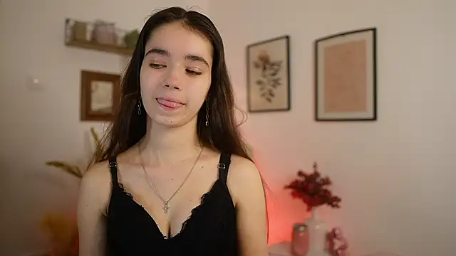 Gia Paige18 online show from 8, 2, 2026