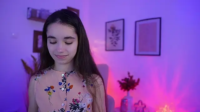 Gia Paige18 online show from 19, 11, 2025