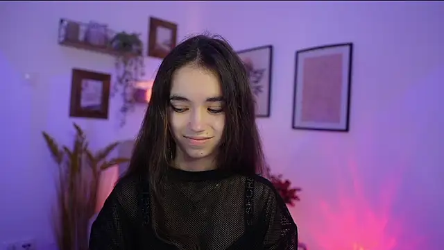 Gia Paige18 online show from 6, 11, 2025