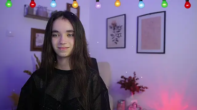 Gia Paige18 online show from 13, 12, 2025