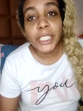 ELLA KELLY online show from 28, 11, 2025