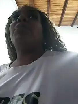 ELLA KELLY online show from 14, 9, 2025