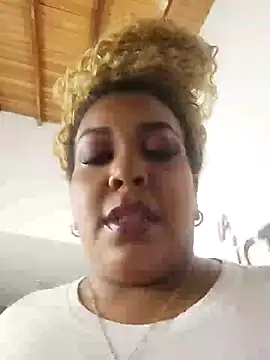 ELLA KELLY online show from 7, 2, 2026