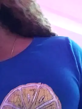 ELLA KELLY online show from 4, 3, 2026