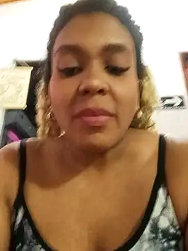 ELLA KELLY online show from 25, 10, 2025