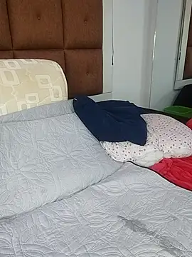 ELLA KELLY online show from 12, 3, 2025