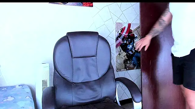 Cristian Walker online show from 1, 12, 2025