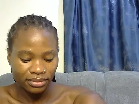 sweetblackbeauty001 online show from 3, 7, 2026