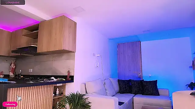 Yumeko jabammi online show from 18, 3, 2026