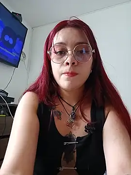 Erza escarleth online show from 30, 7, 2026