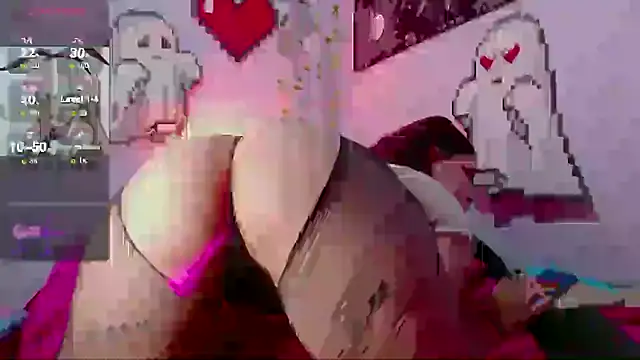 Erza escarleth online show from 11, 3, 2025