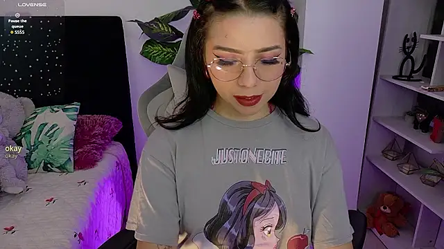 melany naa online show from 21, 3, 2026