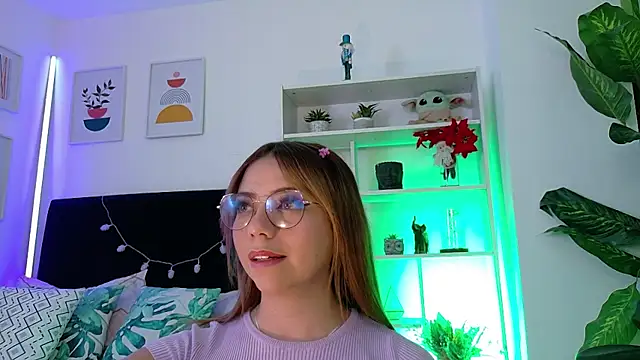 melany naa online show from 22, 1, 2025