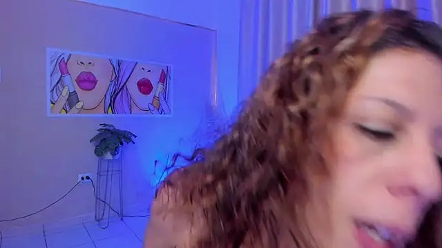 StarMilf online show from 17, 9, 2025