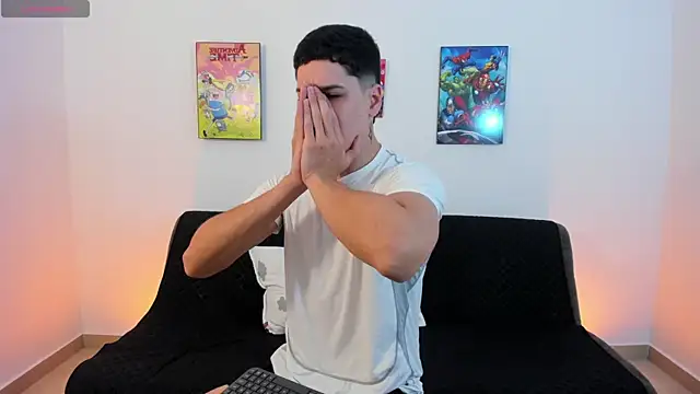 jonathanjoestar  online show from 20, 9, 2025