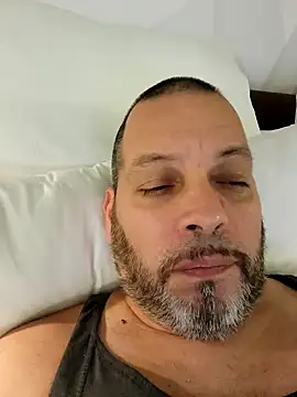 Just2much online show from 18, 12, 2025