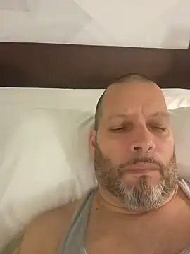 Just2much online show from 19, 2, 2026