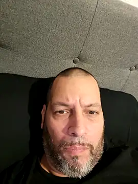 Just2much online show from 15, 12, 2025