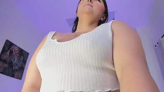 Snapshot of Kathia_Morelli chatting on 10, 4, 2026 Kathia Morelli online show from 10, 4, 2026