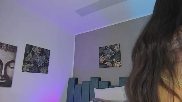 Snapshot of Kathia_Morelli chatting on 3, 6, 2026 Kathia Morelli online show from 3, 6, 2026