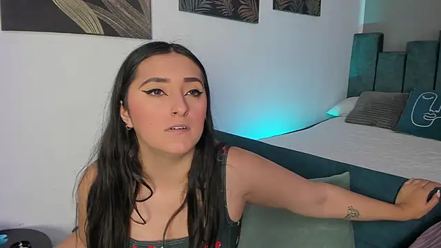 Kathia Morelli online show from 18, 10, 2025