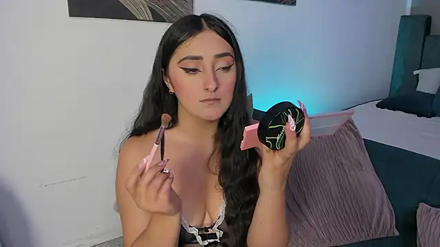 Kathia Morelli online show from 21, 11, 2025