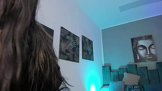 Kathia Morelli online show from 22, 9, 2025