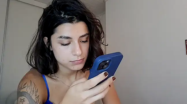 Snapshot of HelliRosa chatting on 17, 3, 2025 HelliRosa online show from 17, 3, 2025