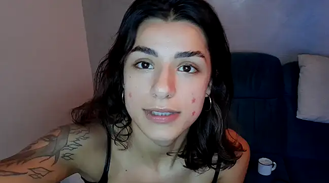 Snapshot of HelliRosa chatting on 26, 1, 2025 HelliRosa online show from 26, 1, 2025