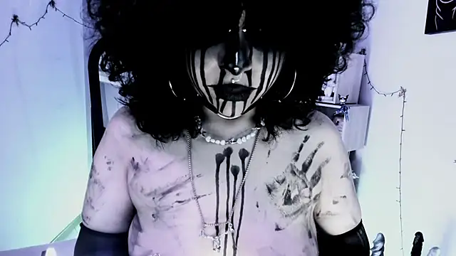 kuromi69 online show from 18, 4, 2026