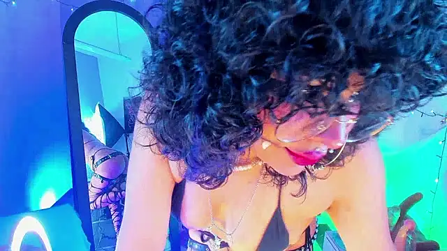 kuromi69 online show from 14, 1, 2026