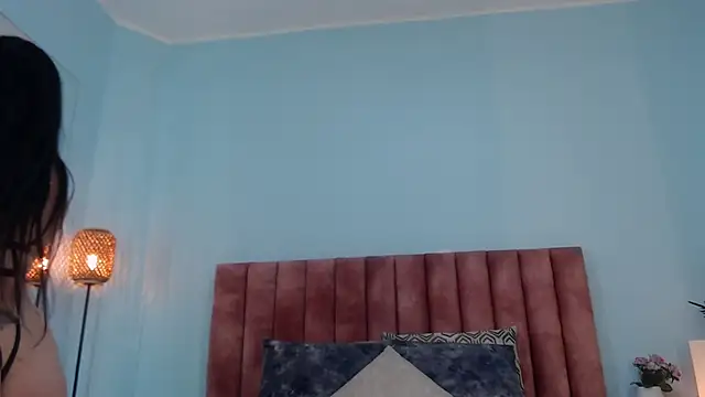 Violetta rainbow online show from 13, 2, 2026