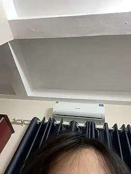 Louis Baby online show from 10, 2, 2025