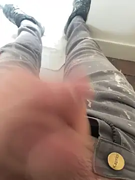 Snapshot of dimitriei chatting on 28, 2, 2026 dimitriei online show from 28, 2, 2026