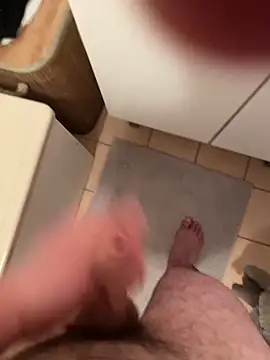 Snapshot of dimitriei chatting on 13, 3, 2026 dimitriei online show from 13, 3, 2026