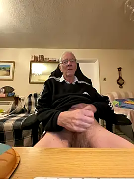 Snapshot of cutaboverest chatting on 26, 11, 2025 cutaboverest online show from 26, 11, 2025