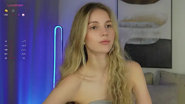 Fluffy-Angel online show from 8, 10, 2025