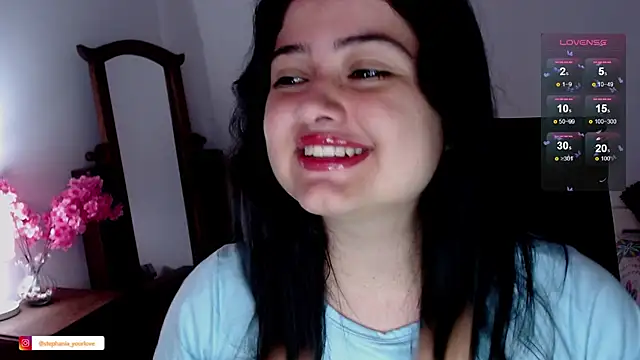 Stephania 18 online show from 28, 11, 2025