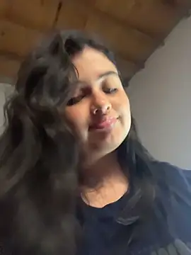 Stephania 18 online show from 12, 11, 2025