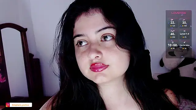 Stephania 18 online show from 1, 12, 2025