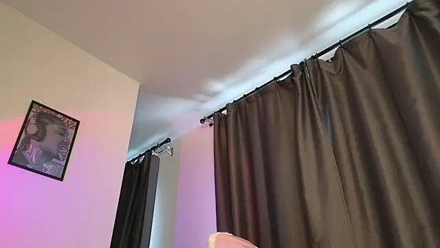 Snapshot of _eva_queen chatting on 26, 6, 2026 eva queen online show from 26, 6, 2026